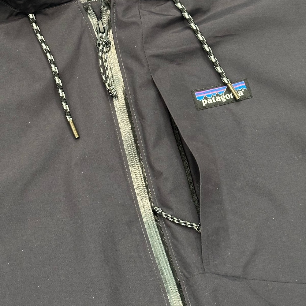 NEW Patagonia Downdrift 3 in 1 Jacket in Ink Black Size L - Picture 6 of 16